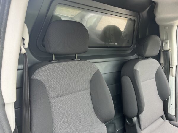 Peugeot Partner 120 1.6 BlueHDi 100 L1 XT