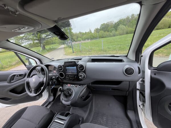 Peugeot Partner 120 1.6 BlueHDi 100 L1 XT