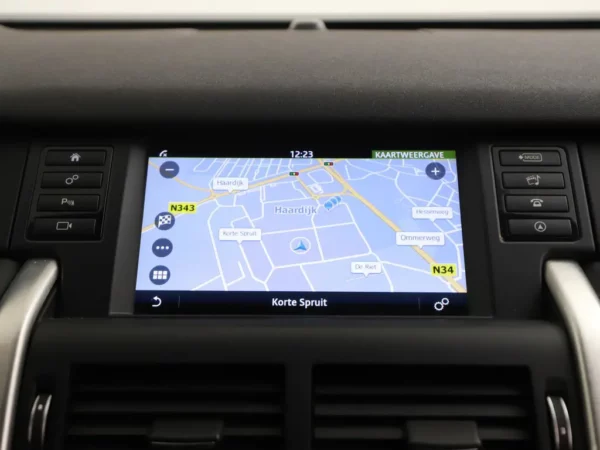 Land Rover Discovery Sport 2.0 TD4 AUT. HSE LED