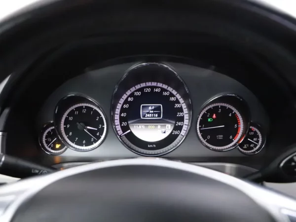 Mercedes-Benz E-Klasse Estate 220 CDI Edition Sport AMG Xenon