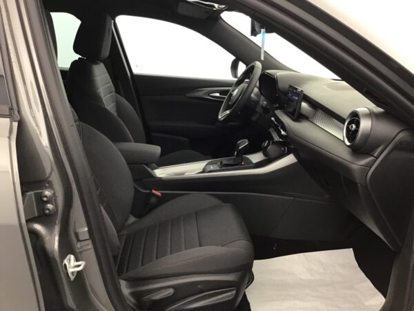 ALFA ROMEO TONALE HYBRID