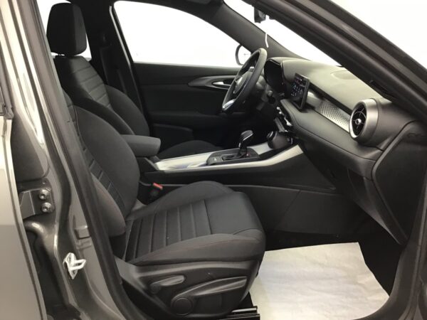 ALFA ROMEO TONALE HYBRID