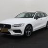 Volvo V60 2.0 B3 Momentum Advantage