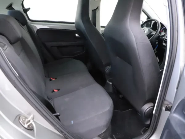 Volkswagen up! 1.0 (5-drs Hatchb.) Airco DAB