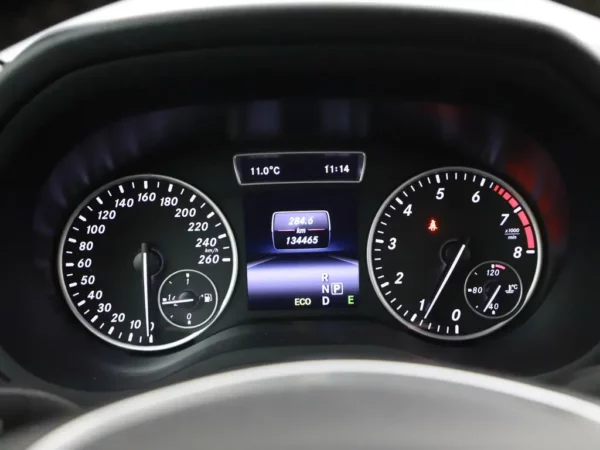 Mercedes-Benz B-Klasse 180 Ambition (5-drs MPV)