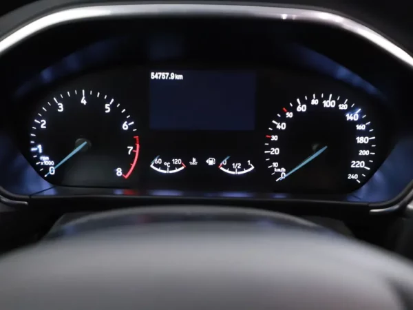 Photo 10 of 27 of WF0NXXGCHNPC45112 Ford Focus 1.0 EcoBoost Hybrid Titanium (5-drs