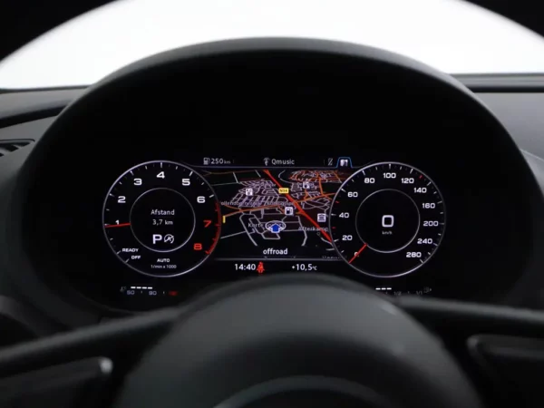 Audi A3 Sportback 1.5 TFSI S-Tronic Design Pro-Line S-Line