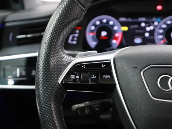 Audi A6 Avant 45 TFSI S-Edition Matrix-LED