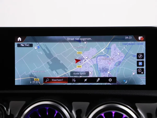 Mercedes-Benz A-Klasse 250e Premium AMG