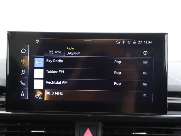 Audi A4 Avant 40 TFSI Quattro 204pk S-Edition Competition