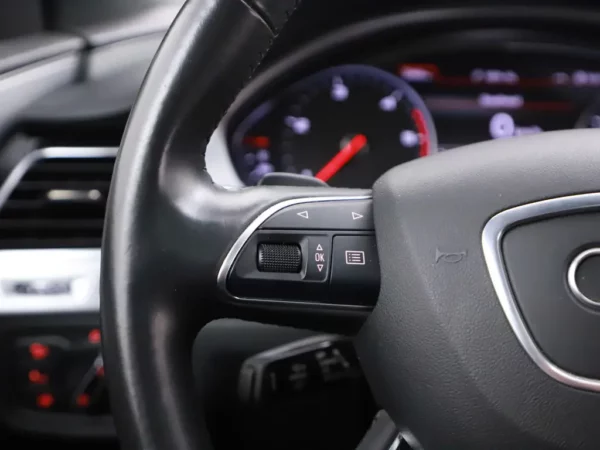 Audi A8 3.0 TDI quattro Pro Line+ LED
