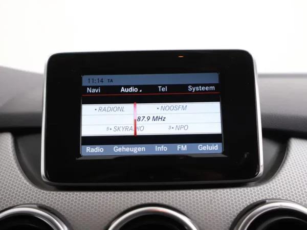 Mercedes-Benz B-Klasse 180 Ambition (5-drs MPV)