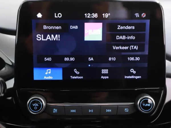 Ford Fiesta 1.0 EcoBoost Hybrid Titanium