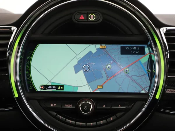 Mini Clubman 1.5 Cooper Chili Serious Business PANO