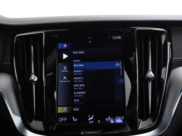 Volvo S60 2.0 Recharge T8 AWD R-Design