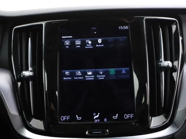 Volvo V60 2.0 B3 Momentum Advantage