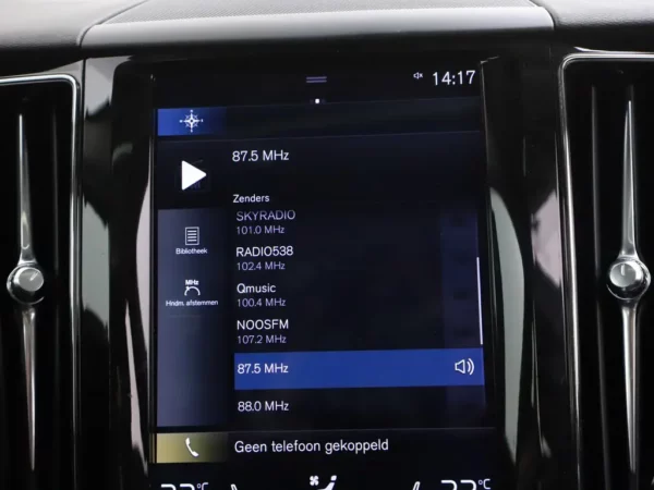 Volvo XC60 2.0 T8 Twin Engine AWD Momentum