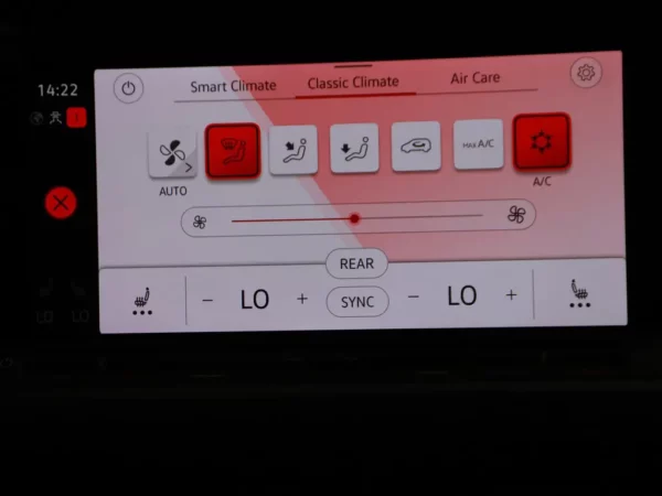 Volkswagen Golf 1.5 eTSI Style Clima