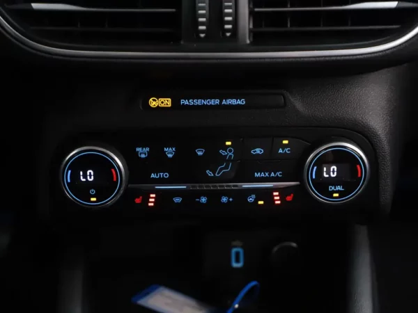 Ford Focus 1.0 EcoBoost Titanium Business