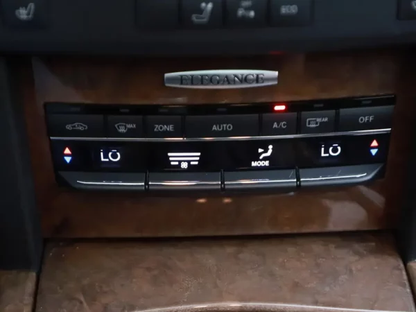 Mercedes-Benz E-Klasse 200 CGI Aut. Edition Sport