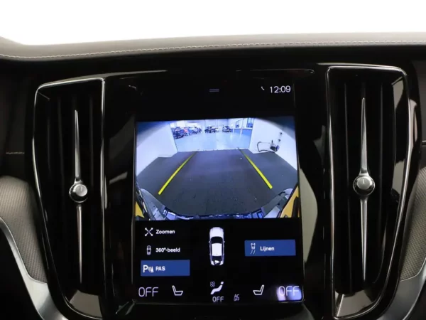 Volvo S60 2.0 Recharge T8 AWD R-Design