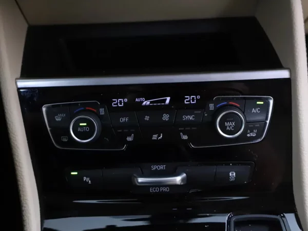 BMW 2 Serie Active Tourer 225i xDrive Luxury Aut. Clima