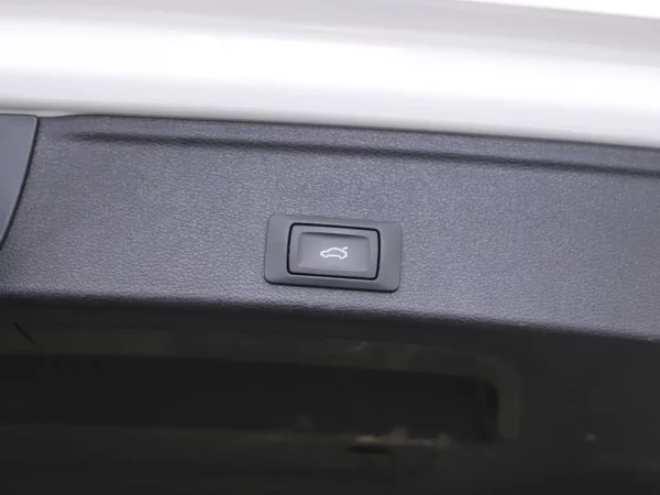 Audi A4 Avant 40 TFSI Quattro 204pk S-Edition Competition