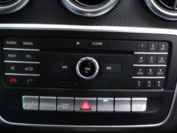 Mercedes-Benz A-Klasse 180 Business Solution Automaat Led