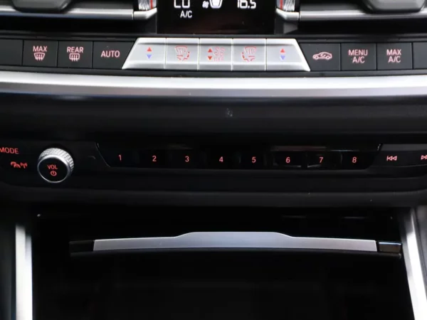 BMW 3 Serie 318i Aut. Business Edition