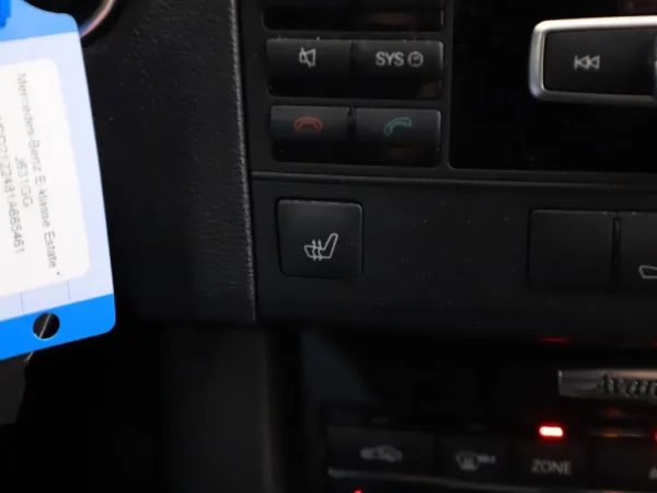 Mercedes-Benz E-Klasse Estate 200 CGI Aut. Business Class Avantgarde Xenon