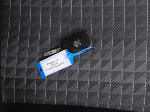 Photo 17 of 21 of VF3PSCFB7LR074657 Peugeot 108 1.0 e-VTi Active (5-drs Hatchb.)