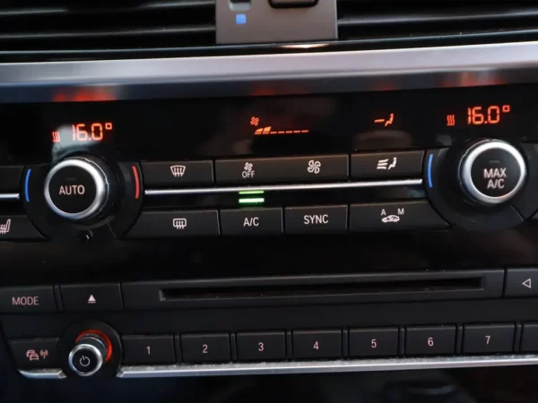 BMW X3 sDrive20i AUT. High Executive Xenon