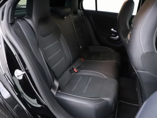 Mercedes-Benz A-Klasse 250e Premium AMG