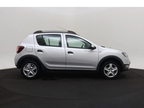 Dacia Sandero 0.9 TCe Stepway Lauréate