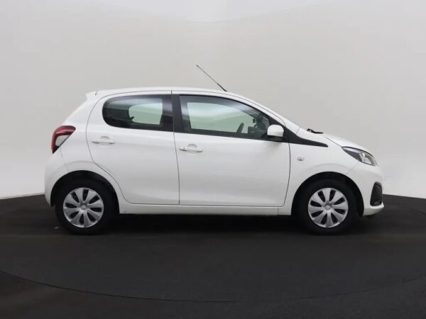 Photo 19 of 21 of VF3PSCFB7LR074657 Peugeot 108 1.0 e-VTi Active (5-drs Hatchb.)