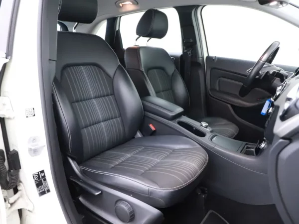 Mercedes-Benz B-Klasse 180 Ambition (5-drs MPV)