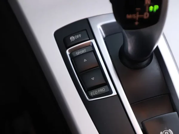 BMW X3 sDrive20i AUT. High Executive Xenon