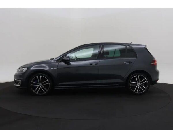Volkswagen Golf 1.4 TSI Aut. GTE LED
