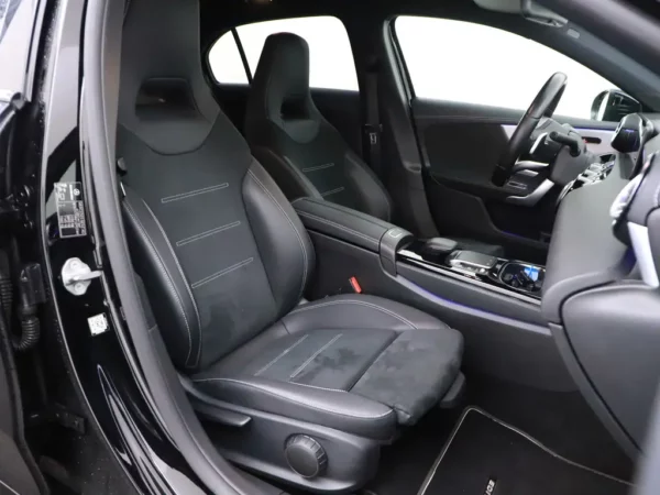 Mercedes-Benz A-Klasse 250e Premium AMG