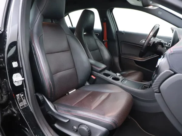 Mercedes-Benz A-Klasse 250 AMG