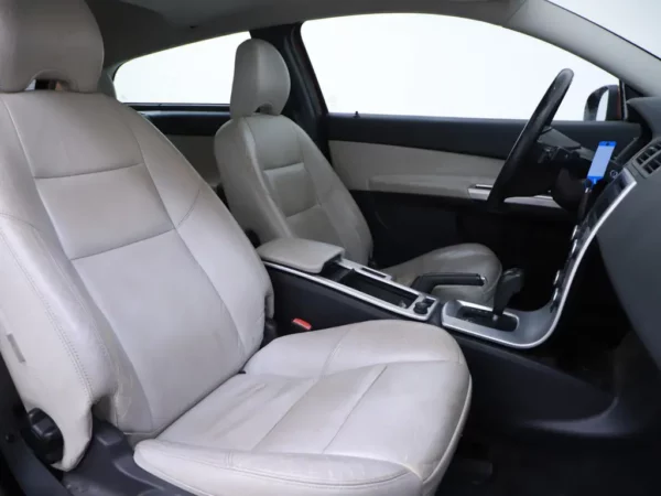 Volvo C30 2.0 D3 Summum