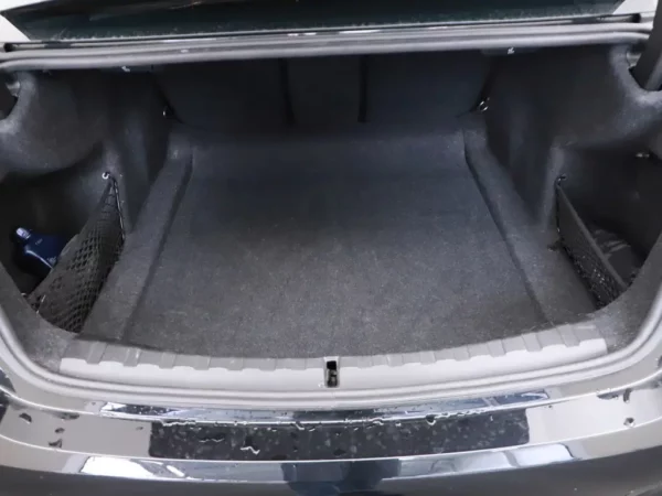 BMW 3 Serie 318i Aut. Business Edition