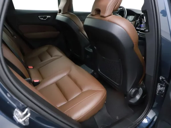 Volvo XC60 2.0 Recharge T8 AWD Inscription