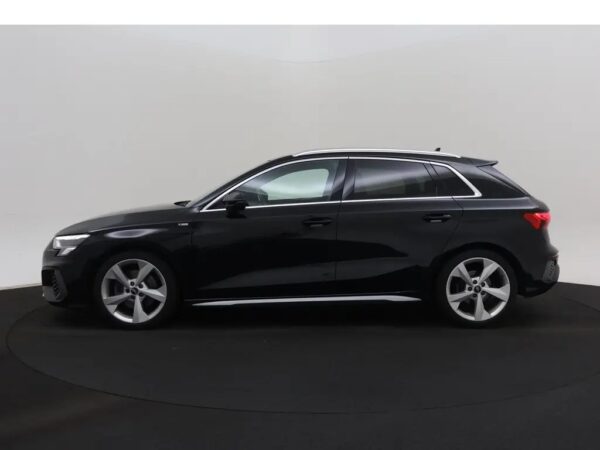 Audi A3 Sportback 35 TFSI S-Tronic Edition One S-Line