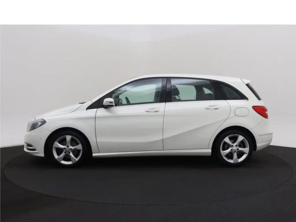 Mercedes-Benz B-Klasse 180 Ambition (5-drs MPV)