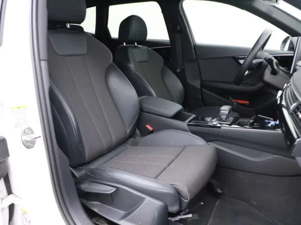 Audi A4 Avant 40 TFSI Quattro 204pk S-Edition Competition