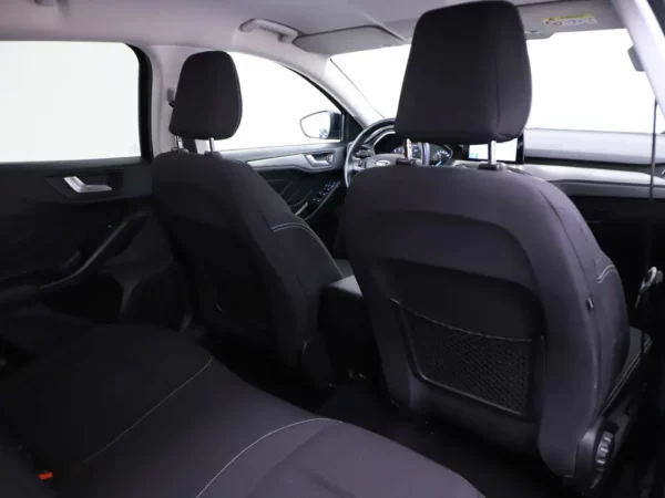 Ford FOCUS Wagon 1.0 EcoBoost Titanium Business