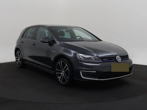 Volkswagen Golf 1.4 TSI Aut. GTE LED