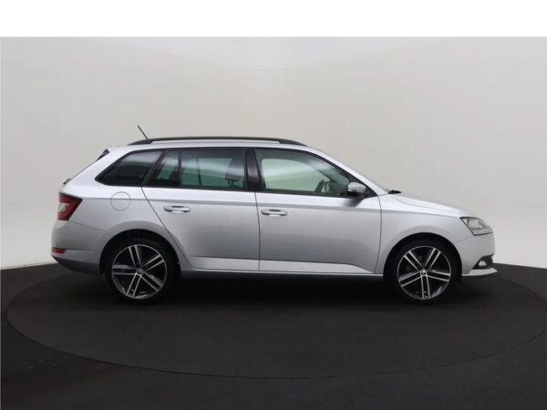 Skoda Fabia Combi 1.0 TSI Ambition Aut. Nav
