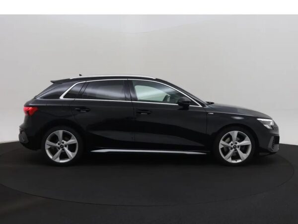 Audi A3 Sportback 35 TFSI S-Tronic Edition One S-Line